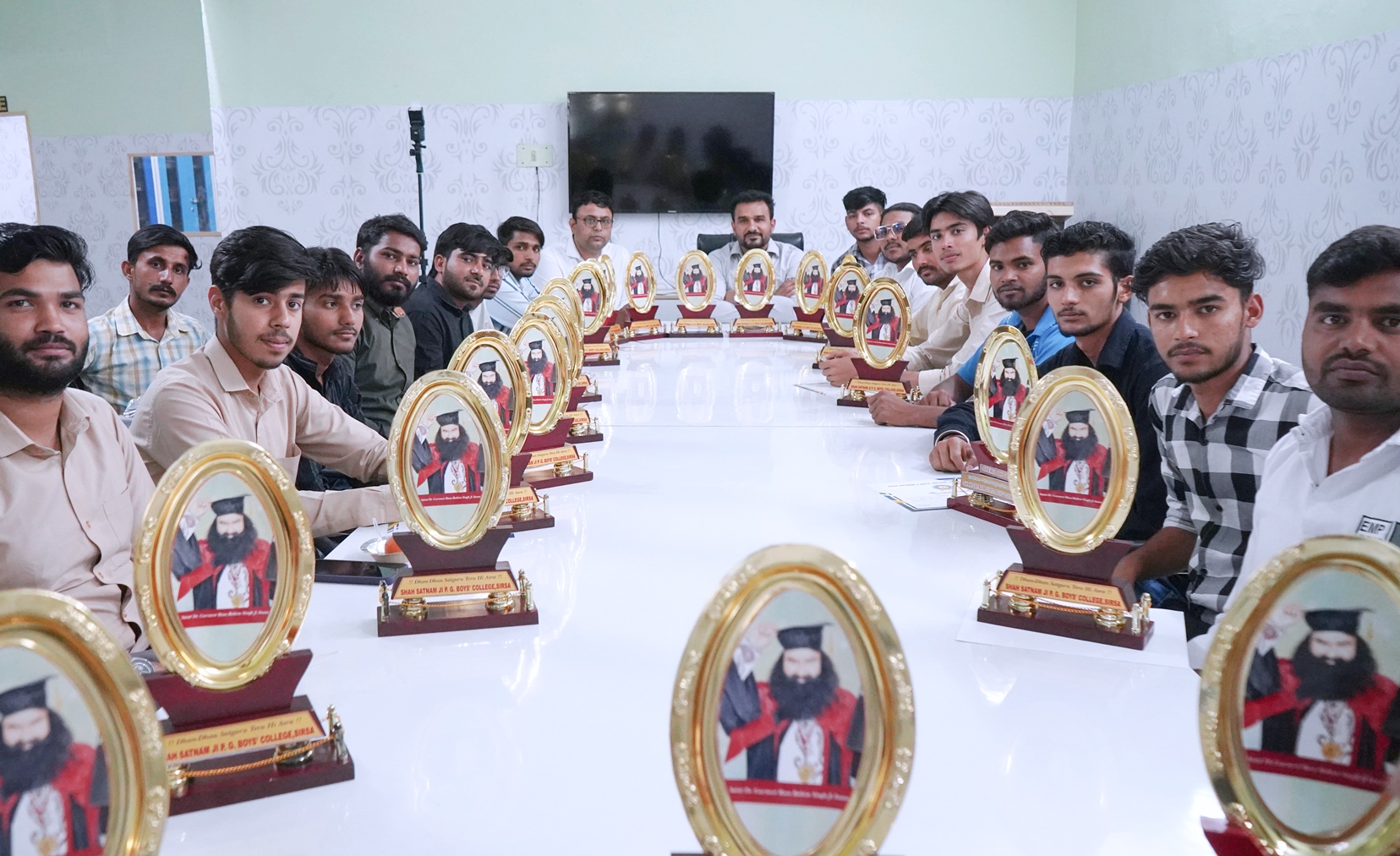 award shah satnam ji boys col